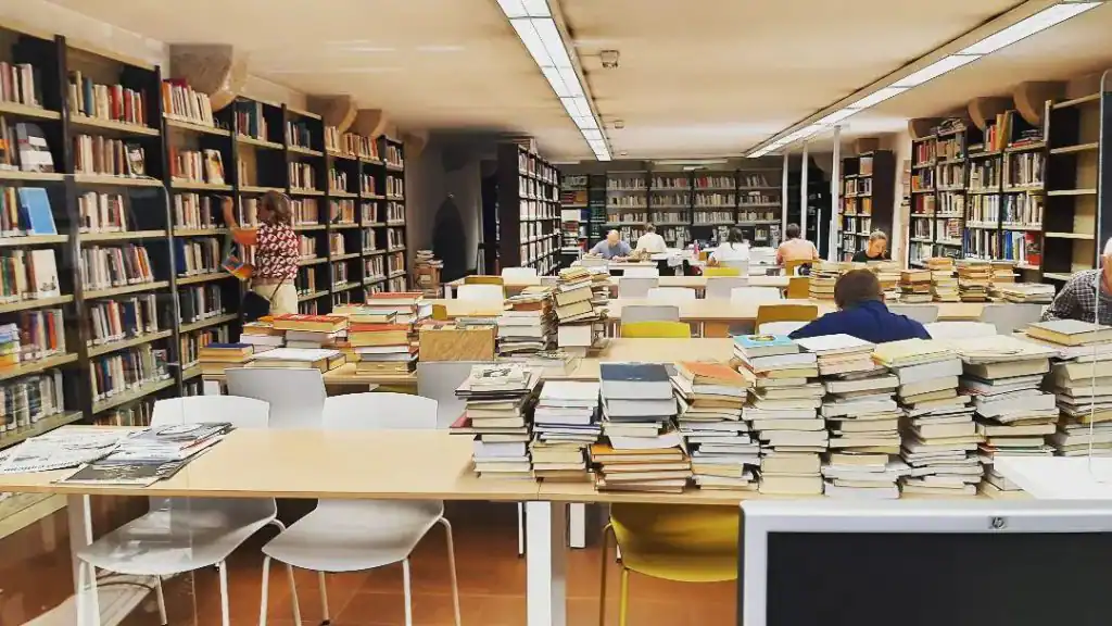 Biblioteca de Betanzos